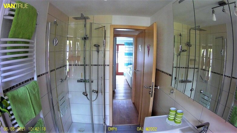 2021_0506_104219_062a2