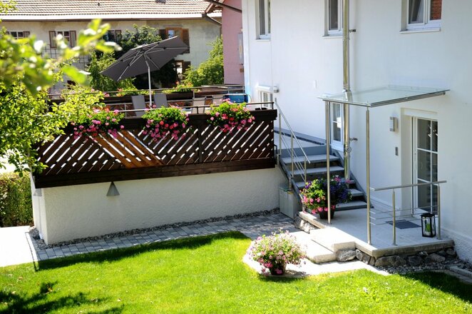 terrasse--eingang-1