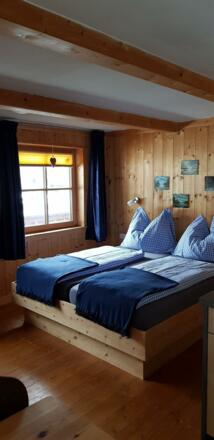 Bett Studio