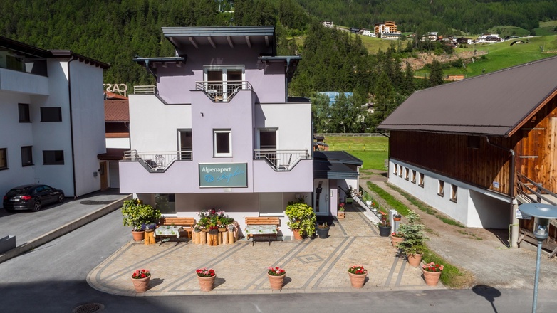 Haus Saphir