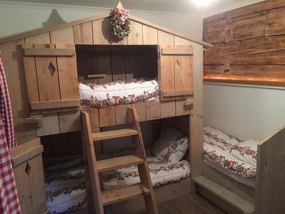 childrens room