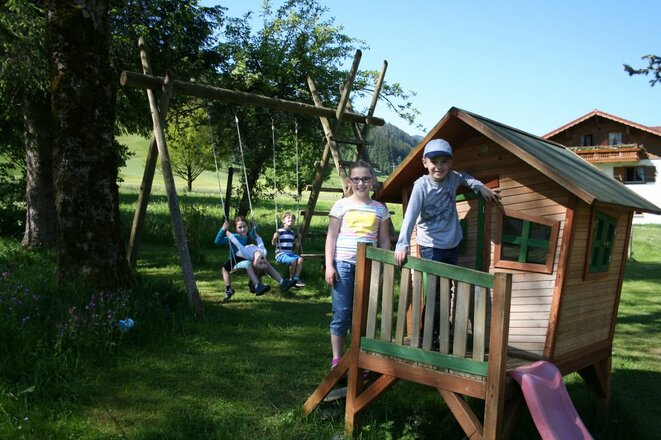 Kinderspielplatz bei uns