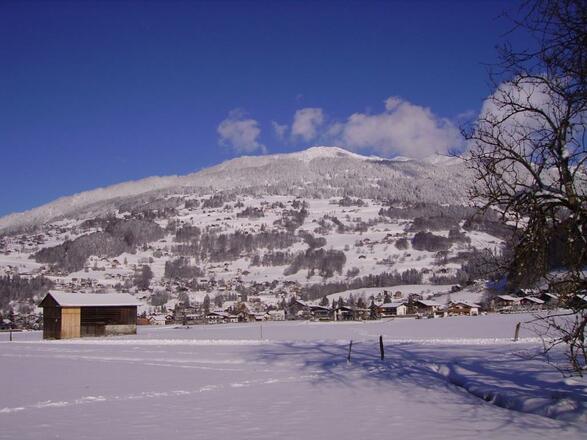 Schrunser Feld und die Bergbahnen Kristberg
