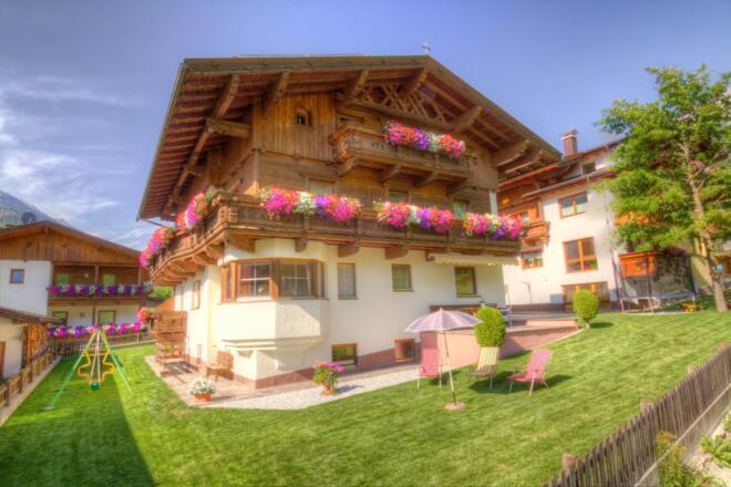 Haus Sarah - Ihr Urlaubsdomizil