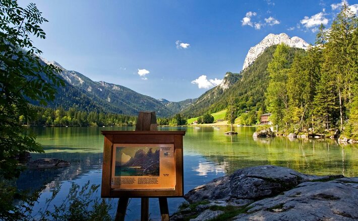 Infotafel zu den Malern am Hintersee