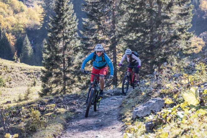 Biken im Bärgunttal