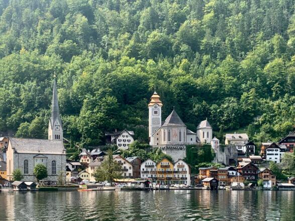 Hallstatt mit beiden Kirchen