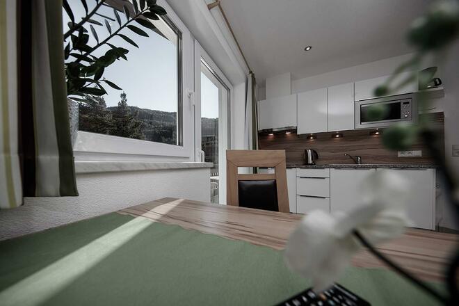 Appartement-2Per-Esstisch