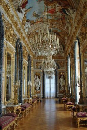 kleine Galerie im Schloss Herrenchiemsee