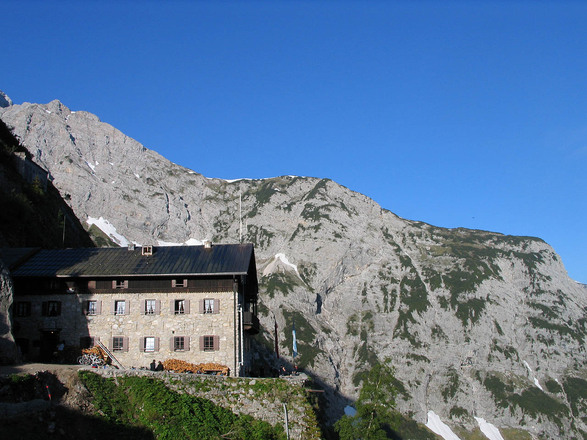 Das Karwendelhaus