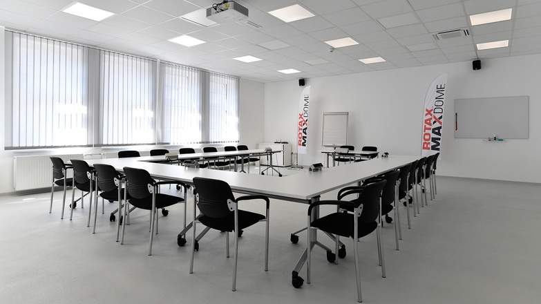 RotaxMaxdome_17_Firmenfeier