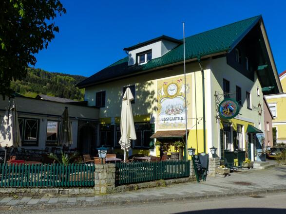 Personal mit Chef und Chefin