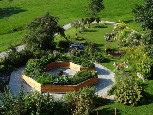 Obersteghof Kräutergarten