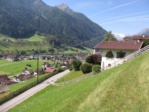 02n Blick nach Neustift