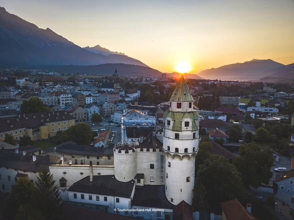 Sonnenaufgang Hall in Tirol