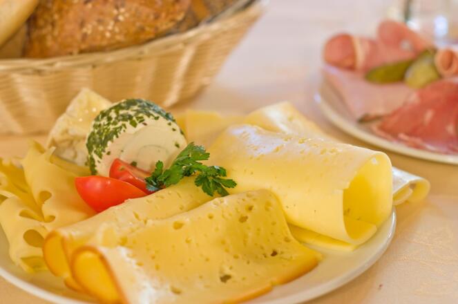 leckeres Frühstück    Pension Tina