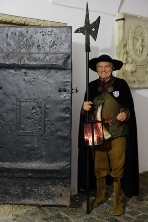 Nachtw%c3%a4cher original gr (7)