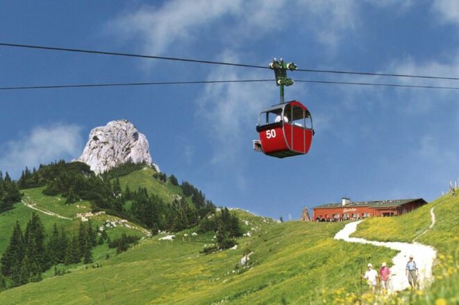 Sonnenalm mit Gondel