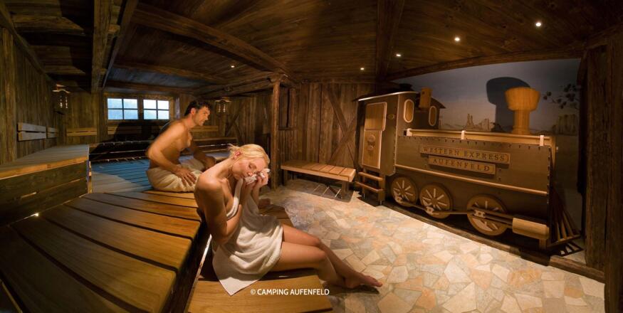 Urlaub am Camping Aufenfeld im Zillertal - Western Sauna