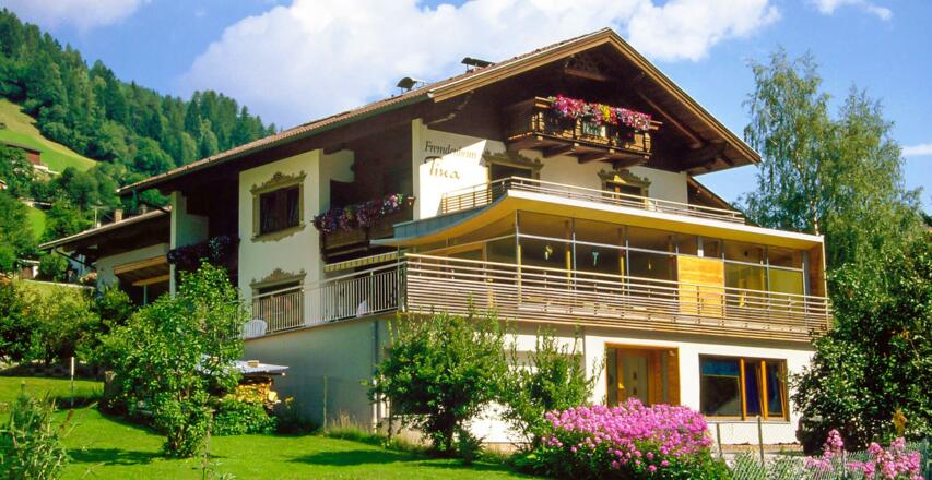 Hausansicht   Pension Tina