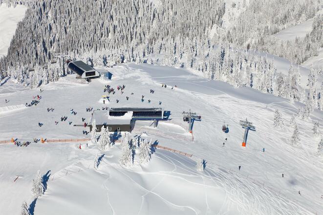 Bergstation Dachegg u Kings Cab