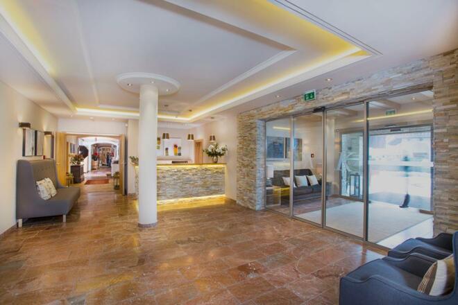 Rezeption/Hotelhalle