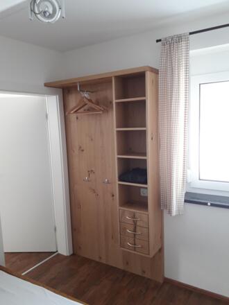 Garderobe kl. Schlafzimmer Gipfelstürmer