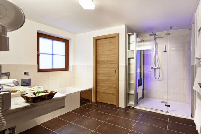 2 Raum Familiensuite Superior Pinzgau