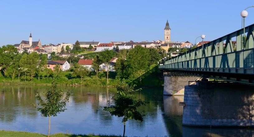 Blick von anderer Donauseite