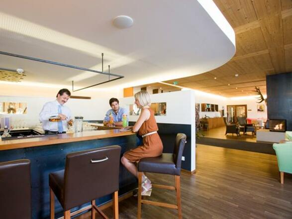 Bar und Hotellobby Traube Braz