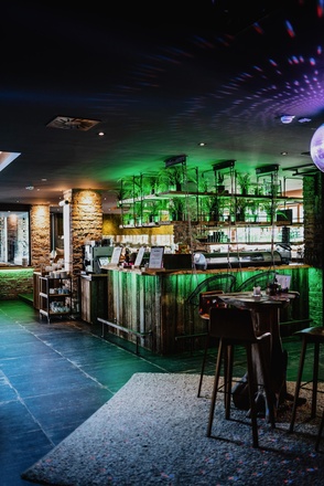 Eder-Bar