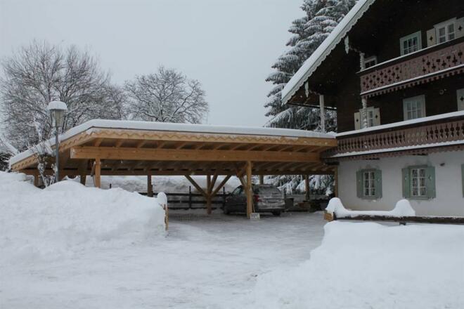 Villa Zeppelin Carport