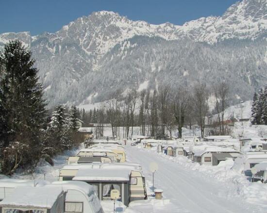 Camping Traube im Winter