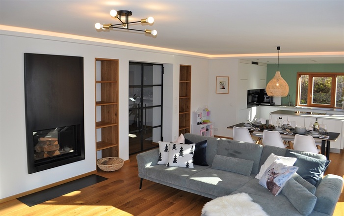 großzügiger Wohn-/Küchenbereich