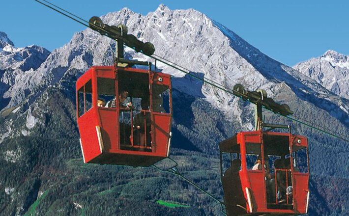 Die Obersalzbergbahn vor dem Watzmann