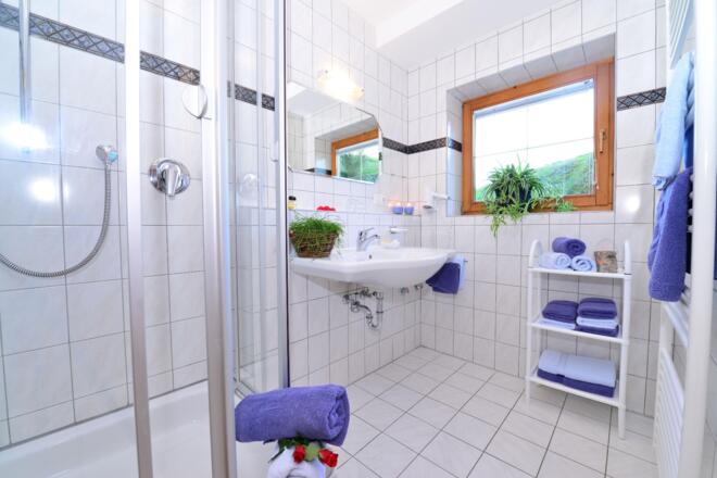 Badezimmer mit Tageslicht Ferienwohnung 3