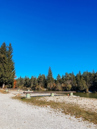 Floßlände Isarfloß Angermeier bei Wolfratshausen