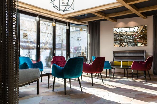 cafe-bar-lounge