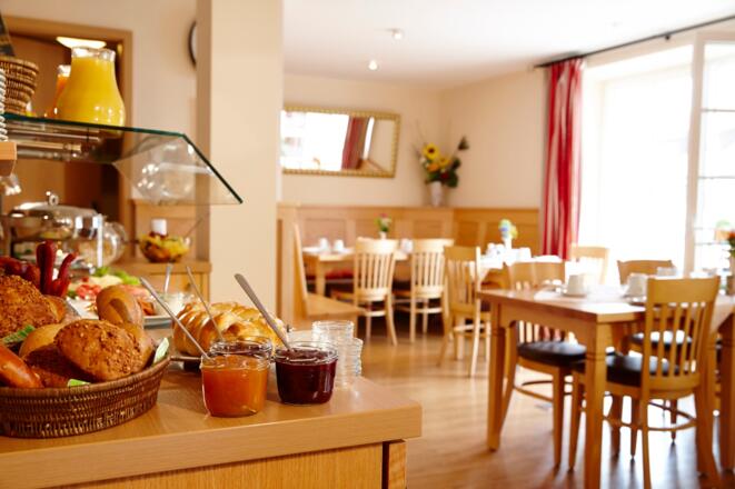 Frühstücksraum im Hotel Eberl