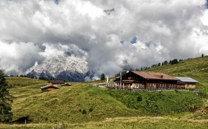 Wolkenstimmung auf der Gotzenalm
