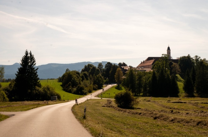 Kloster Reutberg in Sicht