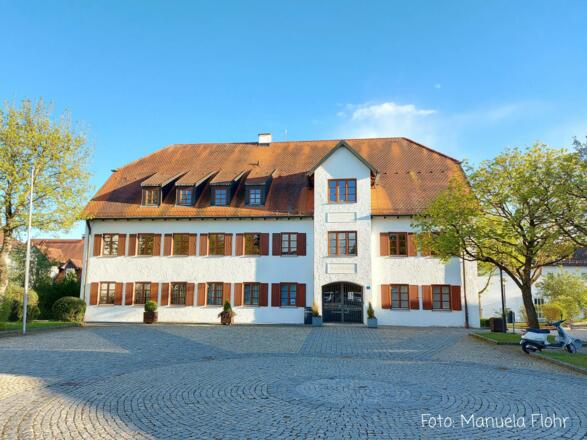 Rathausplatz Zolling