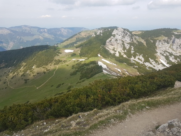 Die kleine Kapelle am Gipfel des Geigelstein