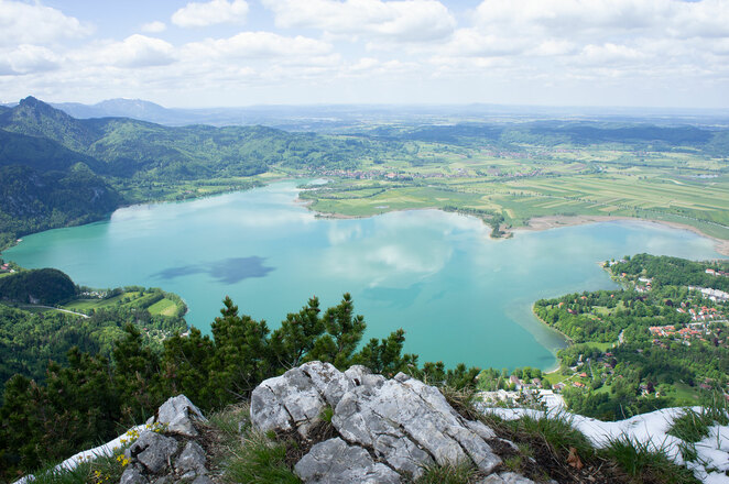 Kochelseeblick vom Gipfel.
