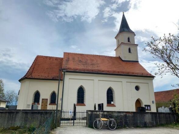 Filialkirche St. Lantbert in Pfettrach bei Attenkirchen