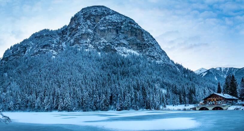 Wir kommen wieder am Parkplatz des Pflegersees an.