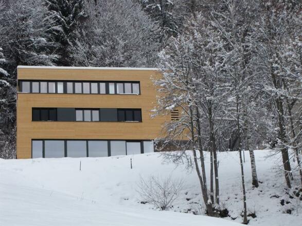 Hausansicht Winter
