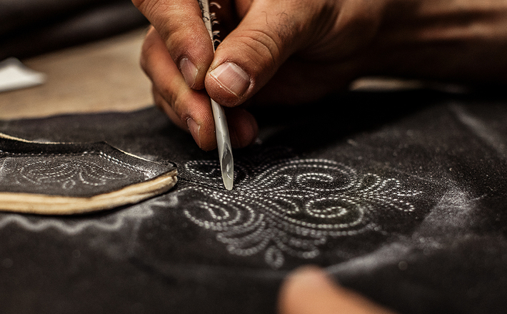 In der Lederhosen-Werkstatt © Helge Röske