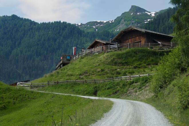 Die Amoser Niederalm auf 1.200m