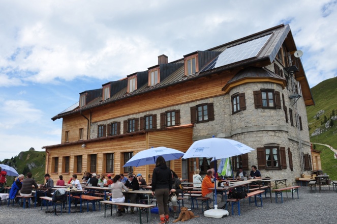 Brotzeit- und Rastpunkt am 2. Tag: Das Rotwandhaus